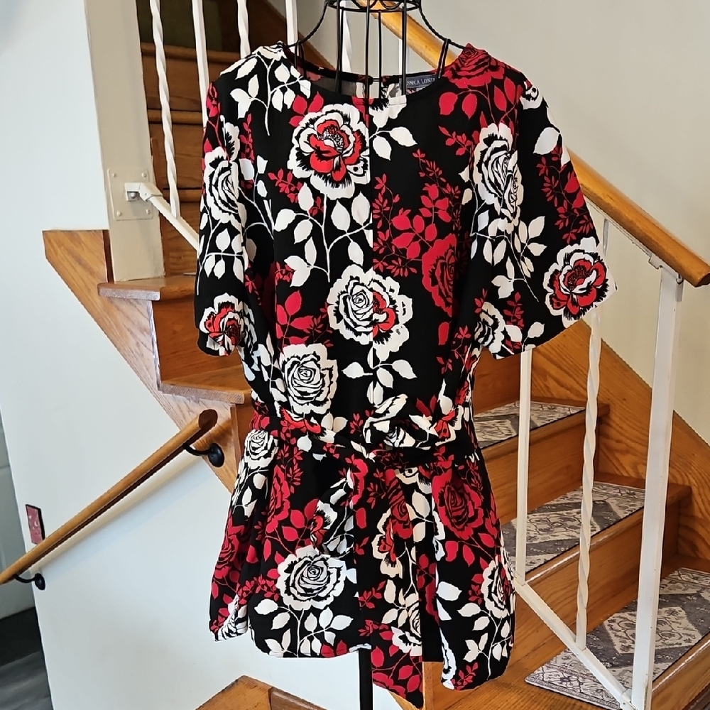👚Jessica London Black and Red Floral Blouse